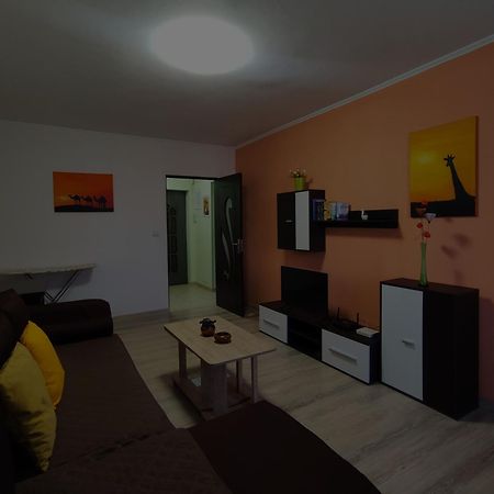 Zoldrebi Apartment Turda Esterno foto