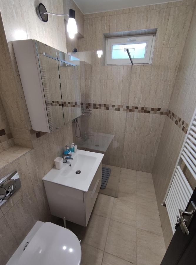 Zoldrebi Apartment Turda Esterno foto